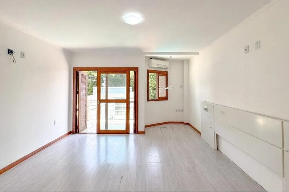 AT 937 612541001-102 - REMAX Street Exclusividades