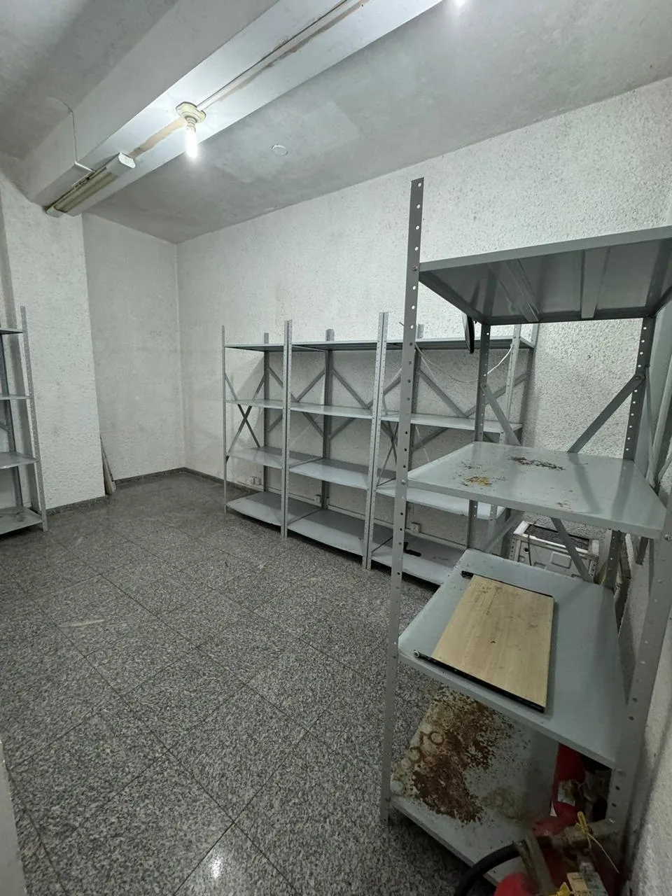 Edifício Credireal Sala 301 - Joal Teitelbaum Dações