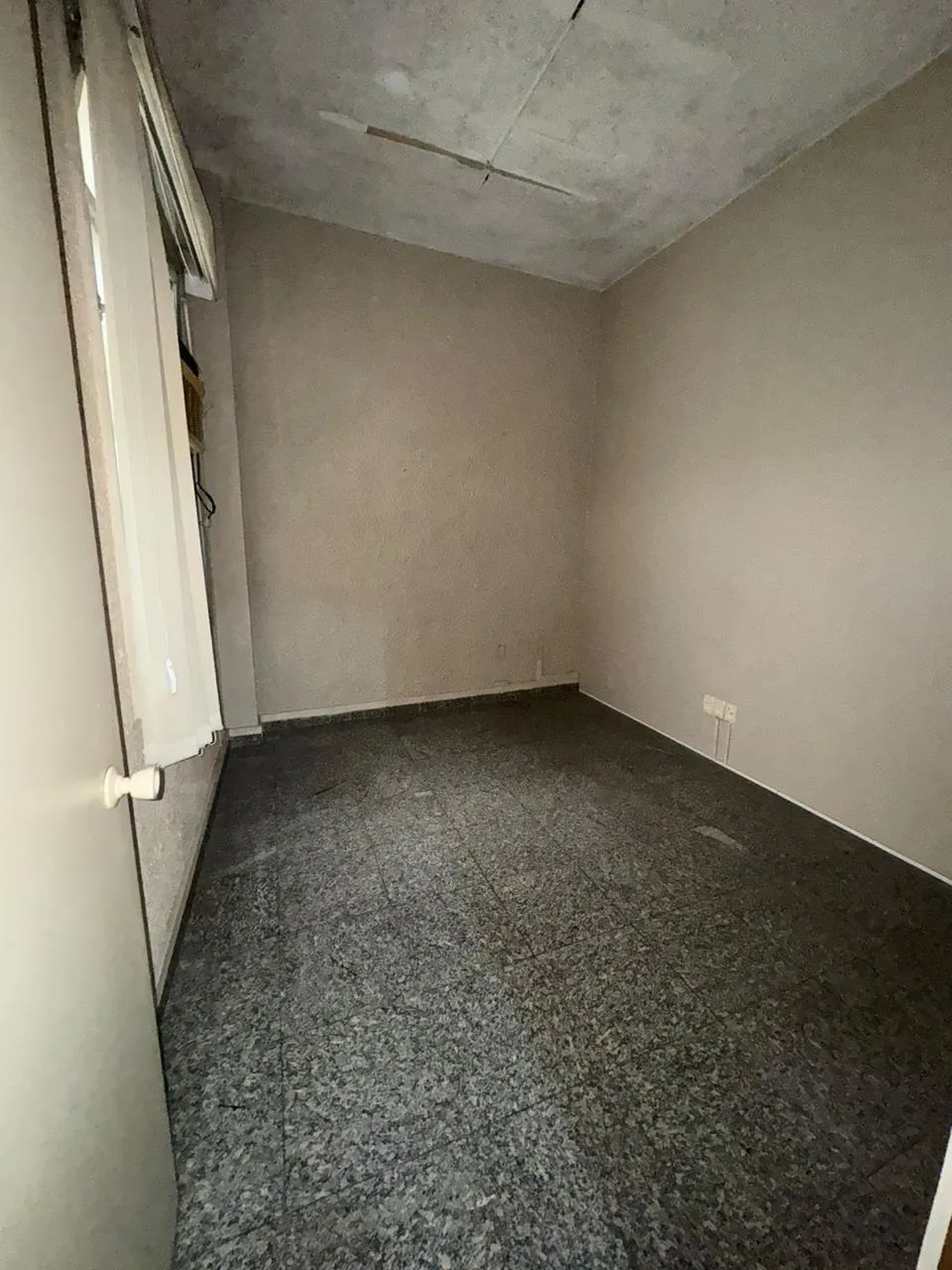 Edifício Credireal Sala 301 - Joal Teitelbaum Dações