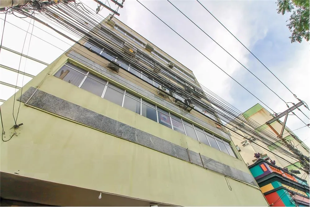 FACC 398 Sala 610371014-141 - REMAX Rocket Exclusividades