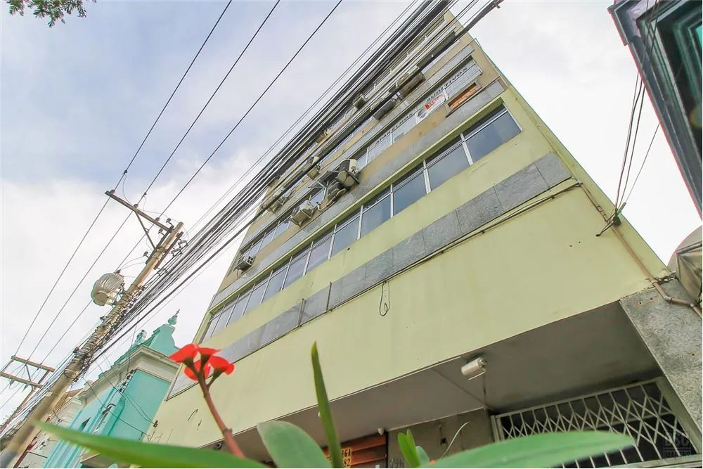 FACC 398 Sala 610371014-141 - REMAX Rocket Exclusividades