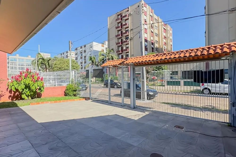 JLH 22 Casa 610101004-43 - REMAX Tri Exclusividades