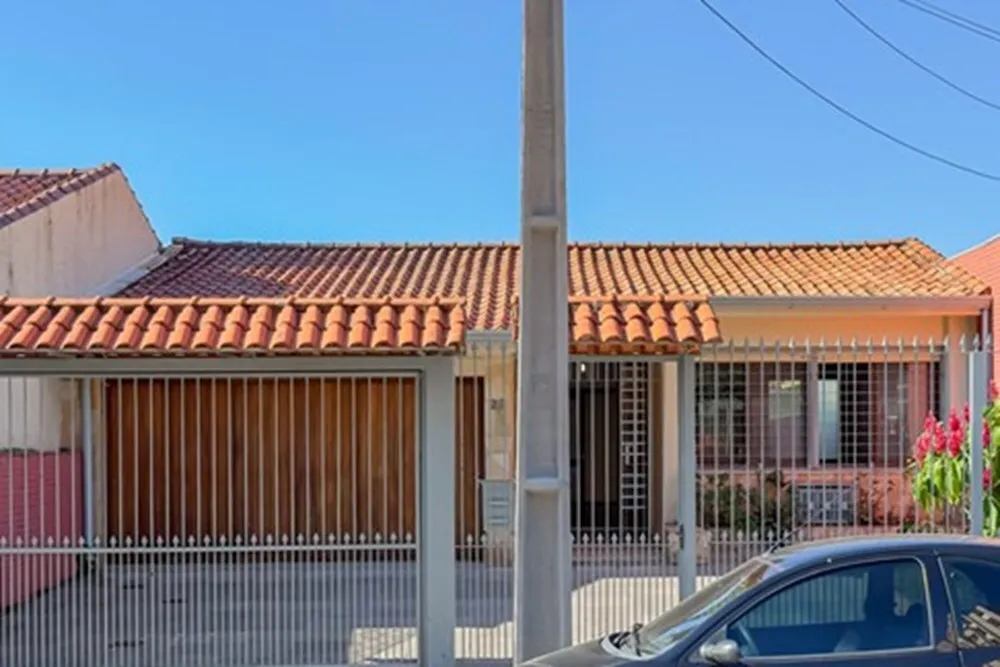 JLH 22 Casa 610101004-43 - REMAX Tri Exclusividades
