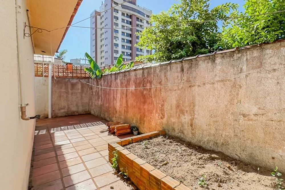 JLH 22 Casa 610101004-43 - REMAX Tri Exclusividades