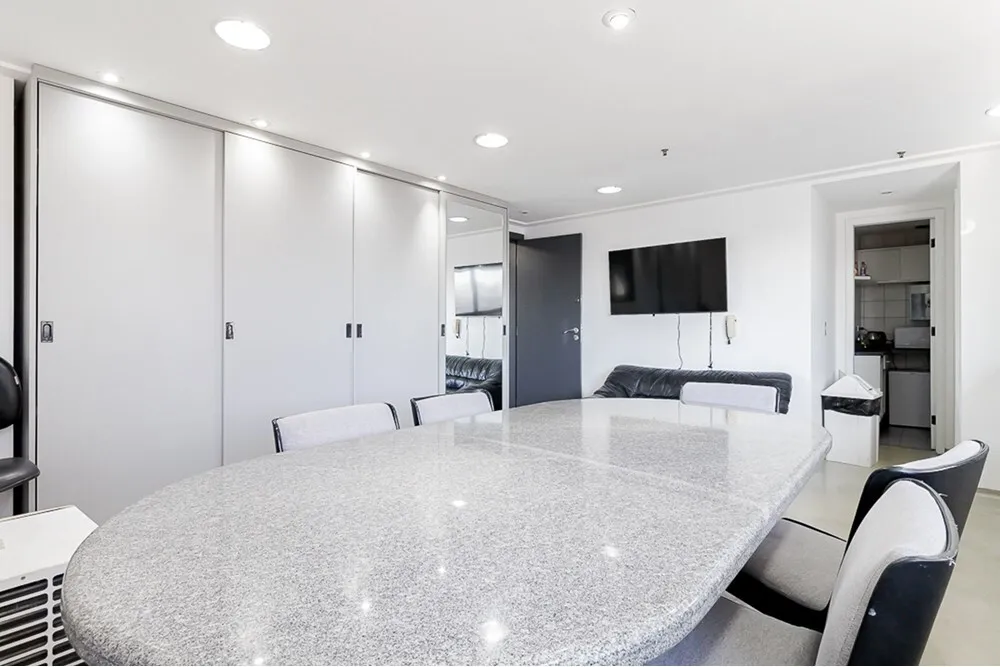 SCA 672 Sala 601081007-90 - REMAX Lepex Exclusividades
