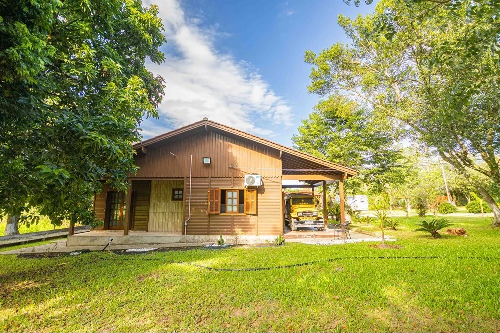 ÁCDP 2599 612531046-158 - Remax MC3 Exclusividades