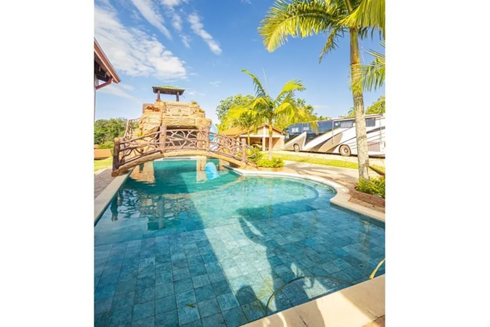 ÁCDP 2599 612531046-158 - Remax MC3 Exclusividades