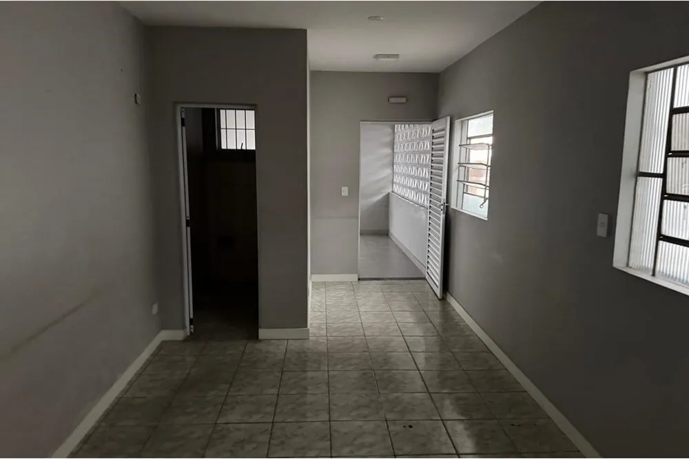 JVDVL 294 Pavilhão 601481005-176 - REMAX Comunità Exclusividades