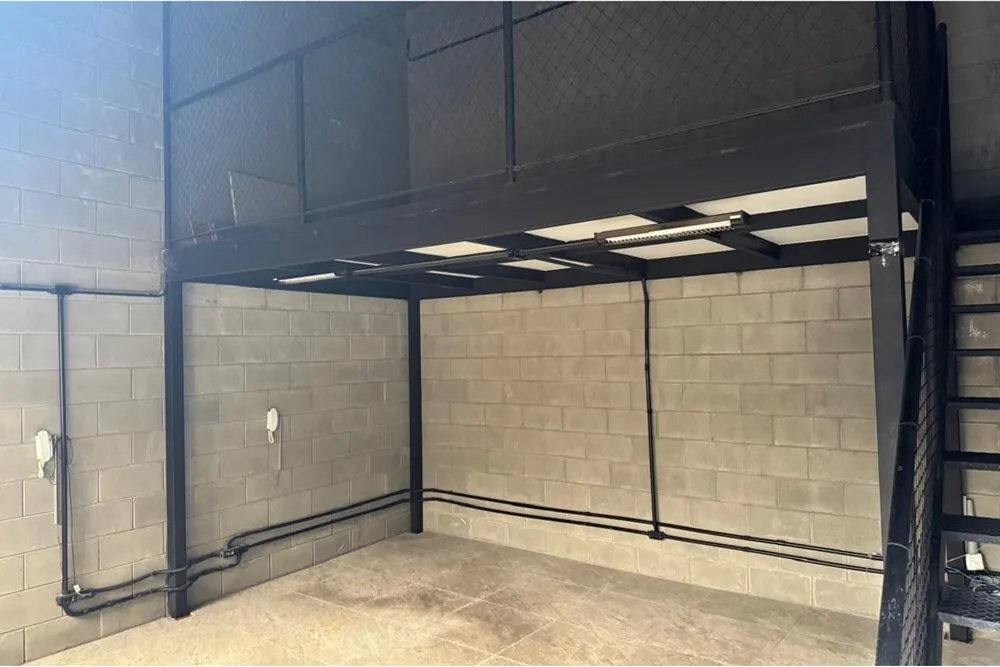 JVDVL 294 Pavilhão 601481005-176 - REMAX Comunità Exclusividades