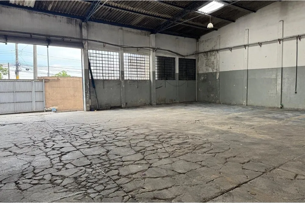 JVDVL 294 Pavilhão 601481005-176 - REMAX Comunità Exclusividades