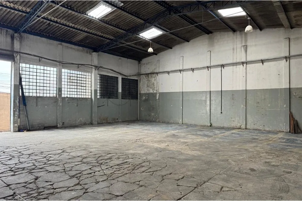 JVDVL 294 Pavilhão 601481005-176 - REMAX Comunità Exclusividades