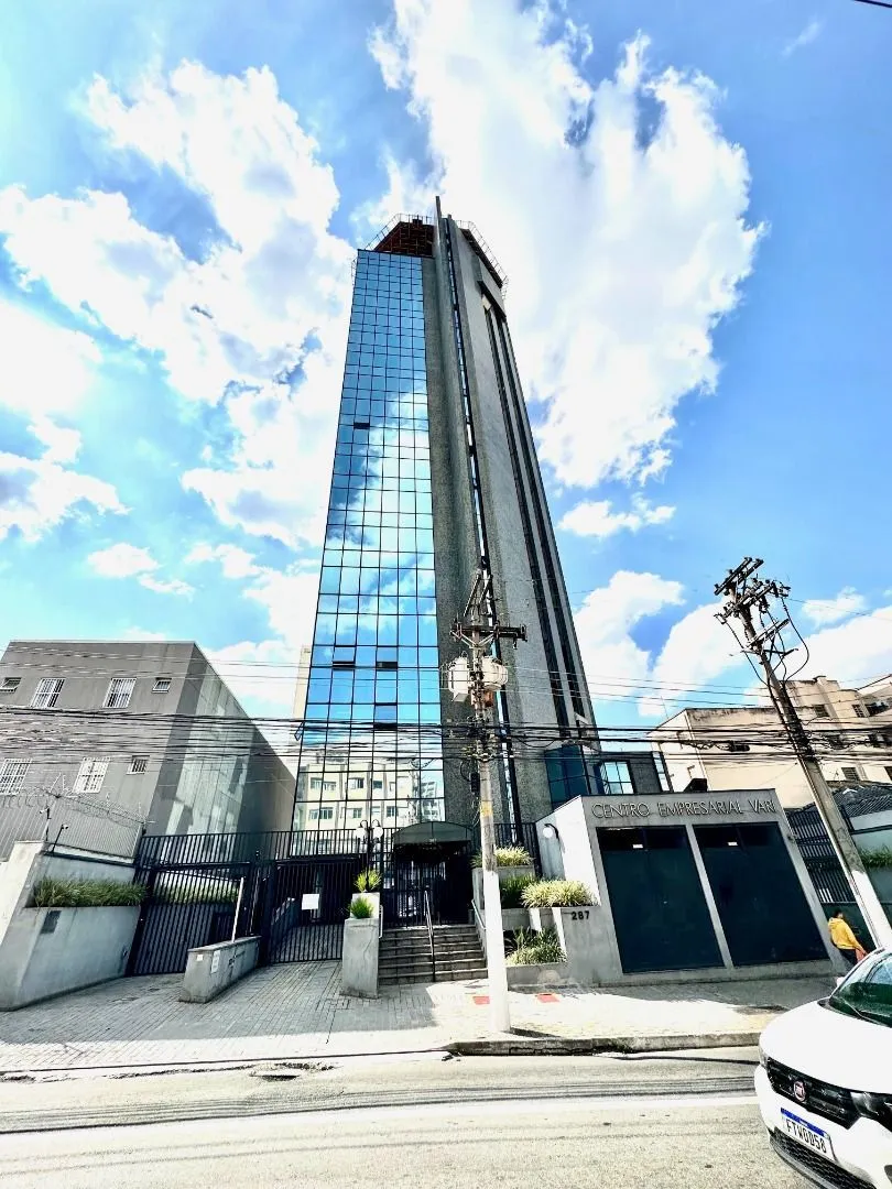 Vari Santana Sala CJ0693 - Oui Imóveis Exclusividades