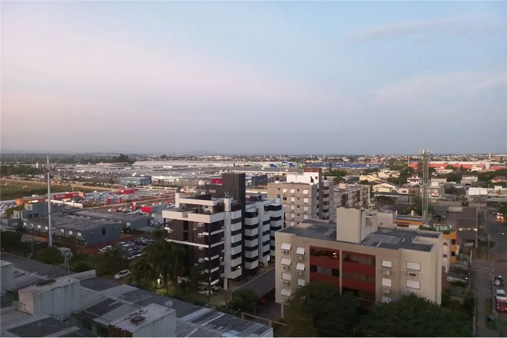 JLG 520 Apto 612511054-23 - REMAX Moderna Exclusividades