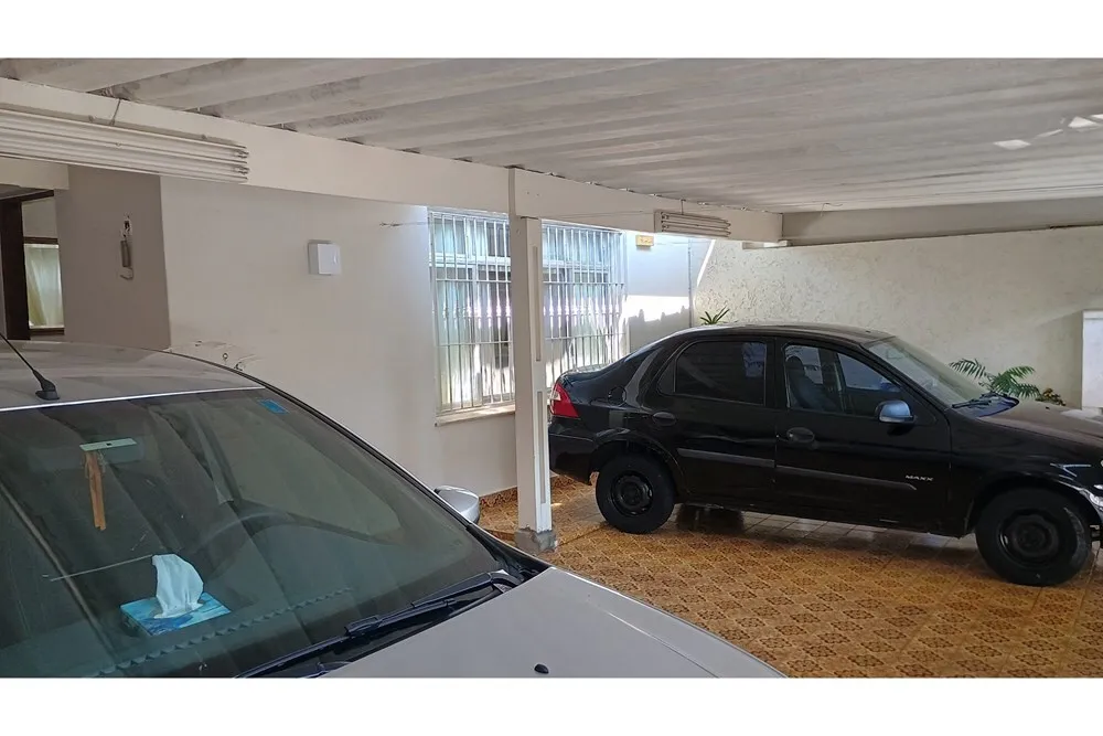 CJP 185 Casa 601371038-30 - REMAX Boutique Exclusividades