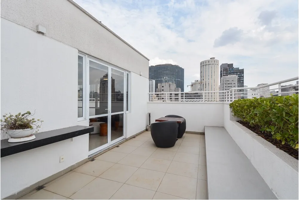 RBF 181 Apto 601131017-32 - REMAX Ares Exclusividades
