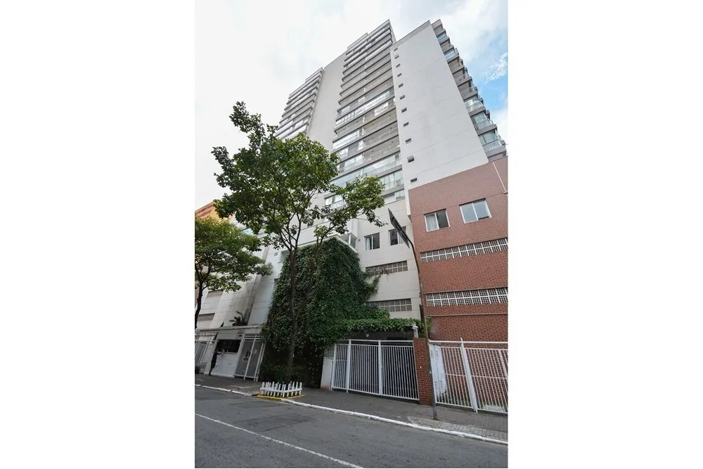 RBF 181 Apto 601131017-32 - REMAX Ares Exclusividades