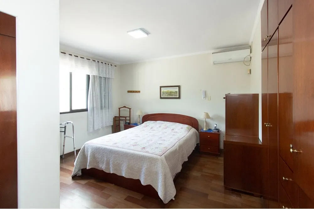 CBBDC 551 601971018-1206 - REMAX Empire Exclusividades
