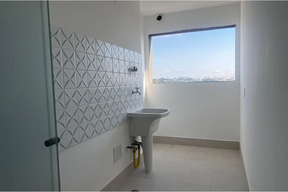BS 430 Apto 601361051-17 - REMAX Trio Exclusividades