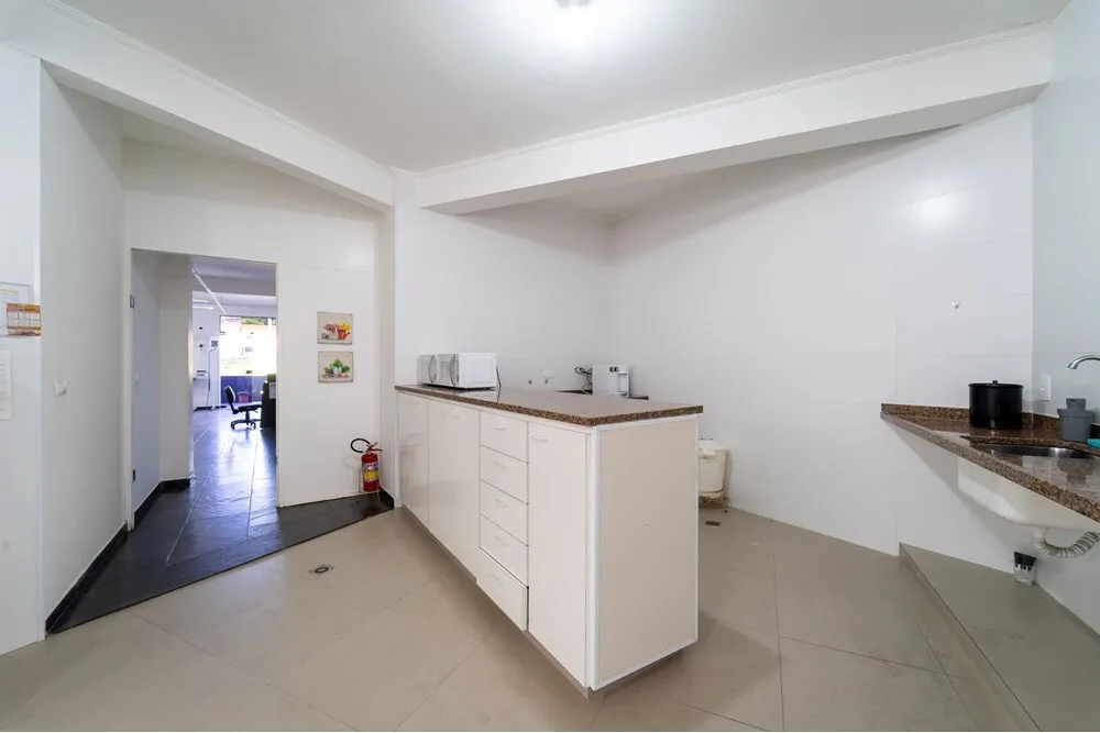 HFT 1 Sala 690591006-62 - REMAX Máxima Exclusividades