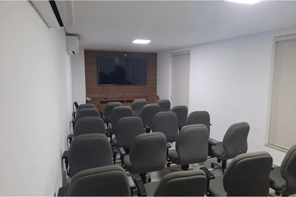 IV 7148 Prédio 601081062-18 - REMAX Lepex Exclusividades