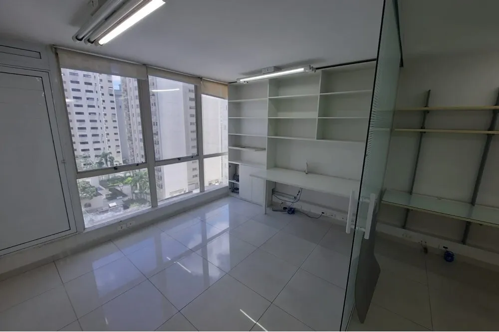 HA 1814 Sala 601081062-20 - REMAX Lepex Exclusividades