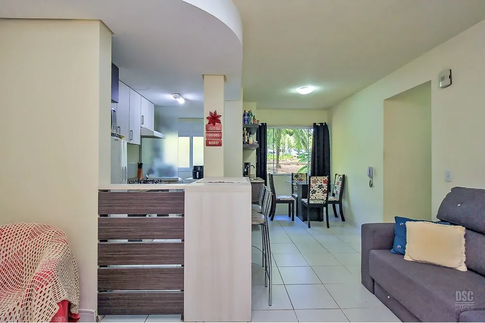 ESM 250 Apto 610191035-113 - REMAX Casa Sul Exclusividades