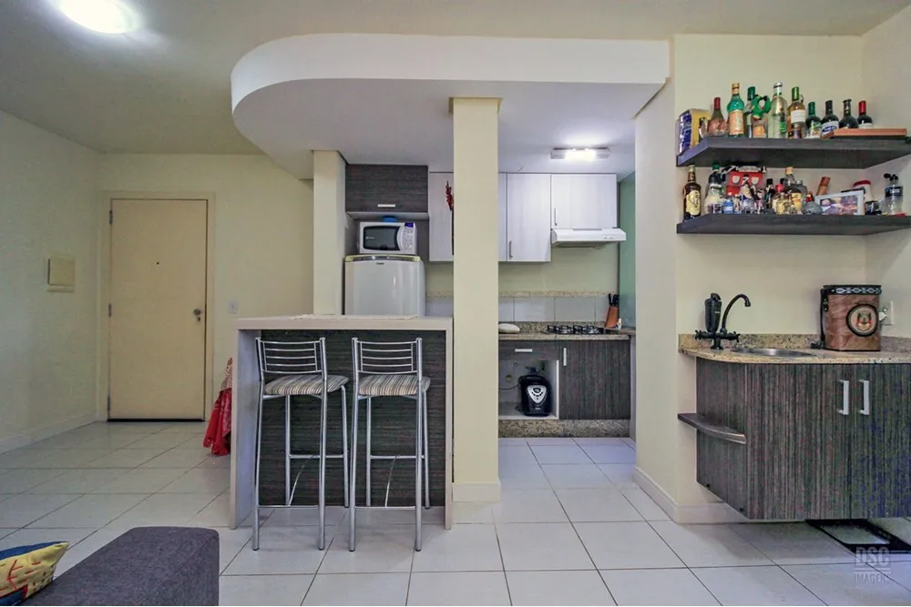 ESM 250 Apto 610191035-113 - REMAX Casa Sul Exclusividades
