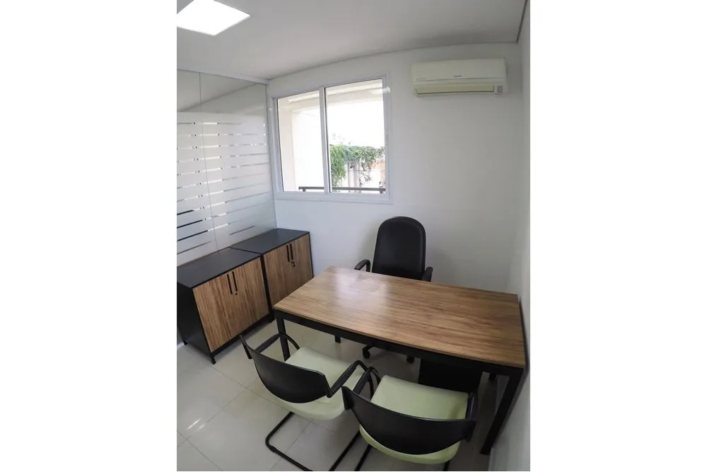 PPL 136 Sala 602191001-21 - Remax United Exclusividades