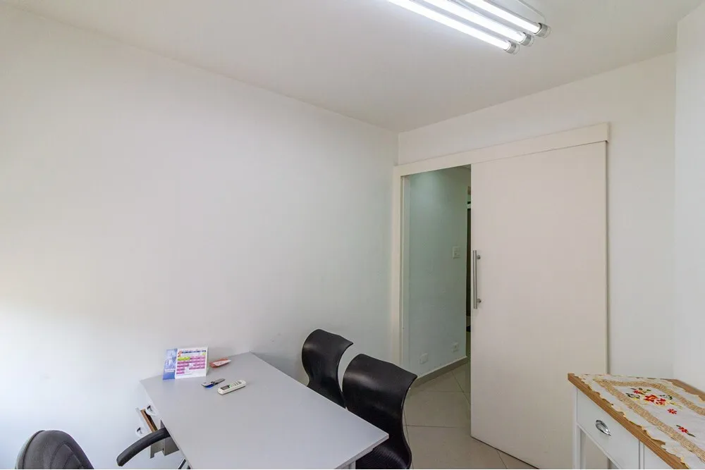 BVBLA 2050 Sala 601401007-34 - REMAX Paradisus Exclusividades