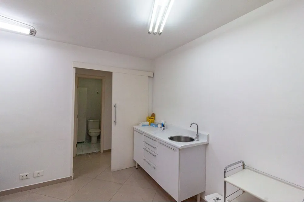 BVBLA 2050 Sala 601401007-34 - REMAX Paradisus Exclusividades