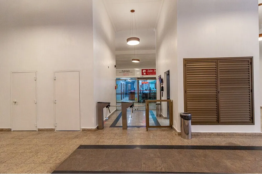 BVBLA 2050 Sala 601401007-34 - REMAX Paradisus Exclusividades