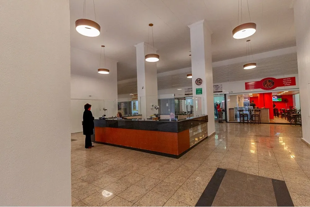 BVBLA 2050 Sala 601401007-34 - REMAX Paradisus Exclusividades