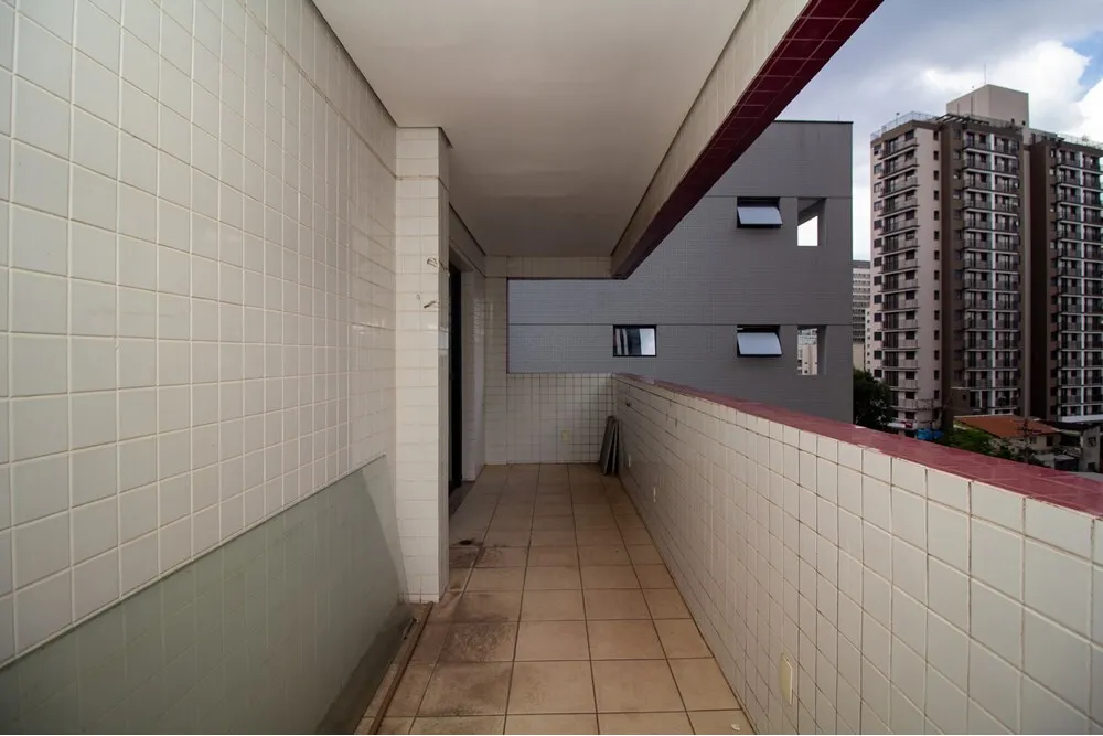 VMAFF 300 Sala 601401028-27 - REMAX Paradisus Exclusividades