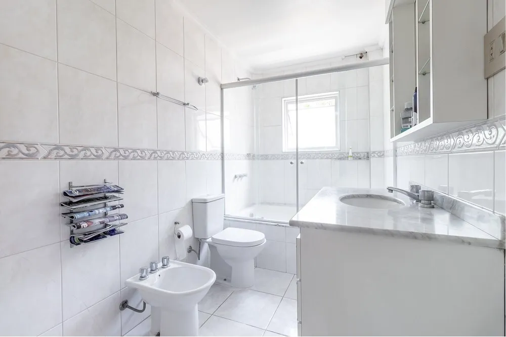 HBDI 544 Apto 601081056-23 - REMAX Lepex Exclusividades