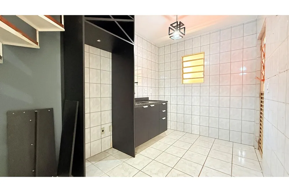 VNMC 100 Casa 610191037-74 - REMAX Casa Sul Exclusividades