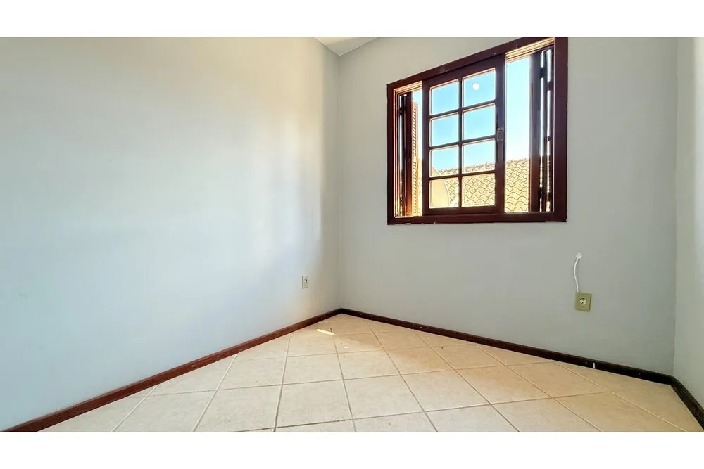 VNMC 100 Casa 610191037-74 - REMAX Casa Sul Exclusividades