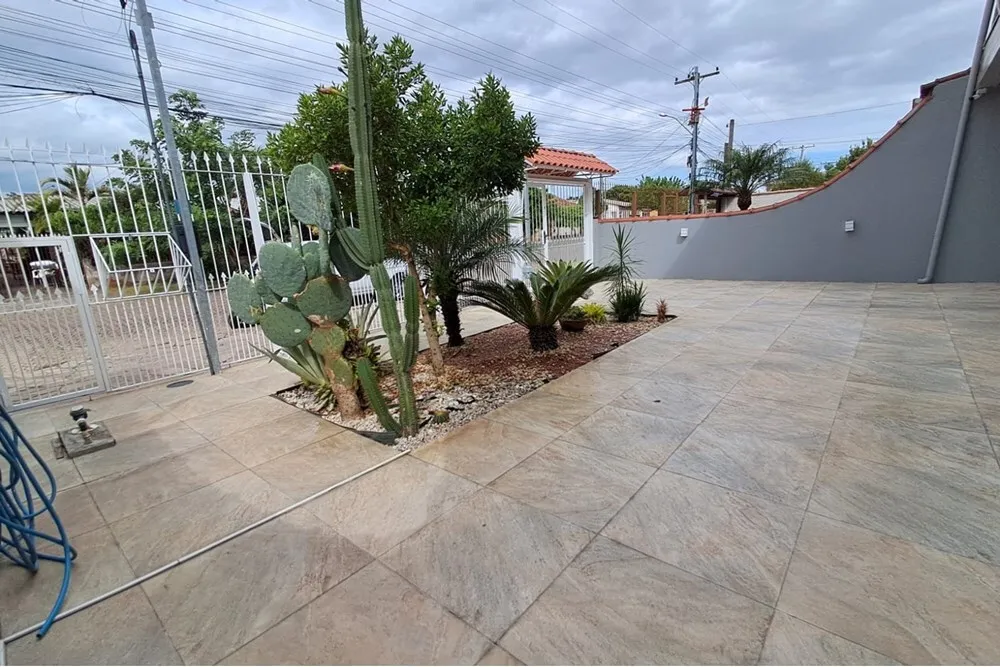 AGM 894 Casa 612531034-123 - Remax MC3 Exclusividades