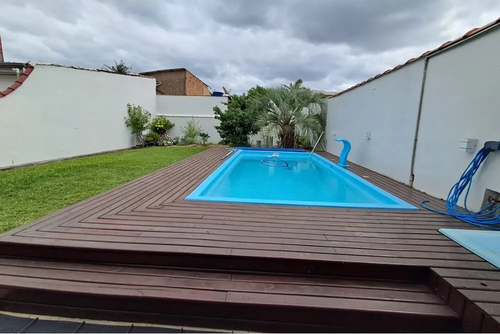 AGM 894 Casa 612531034-123 - Remax MC3 Exclusividades