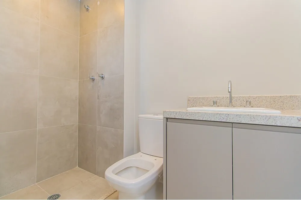 IA 772 Apto 601401028-28 - REMAX Paradisus Exclusividades