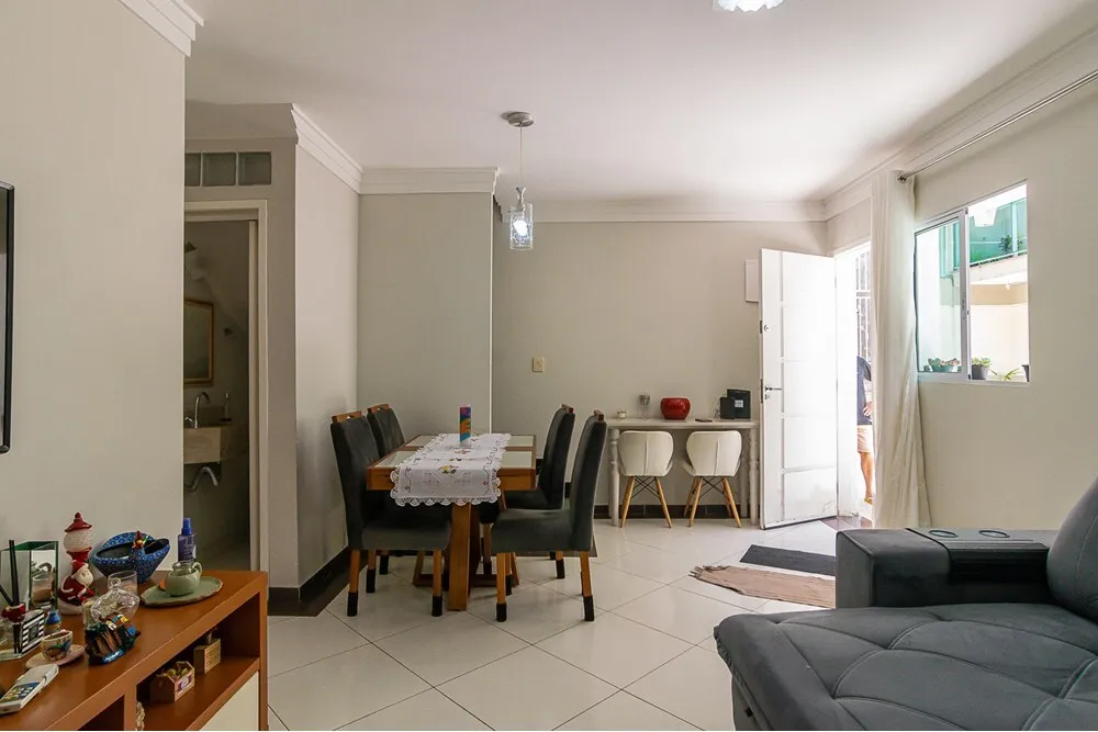 VMC 725 Casa 601401028-31 - REMAX Paradisus Exclusividades