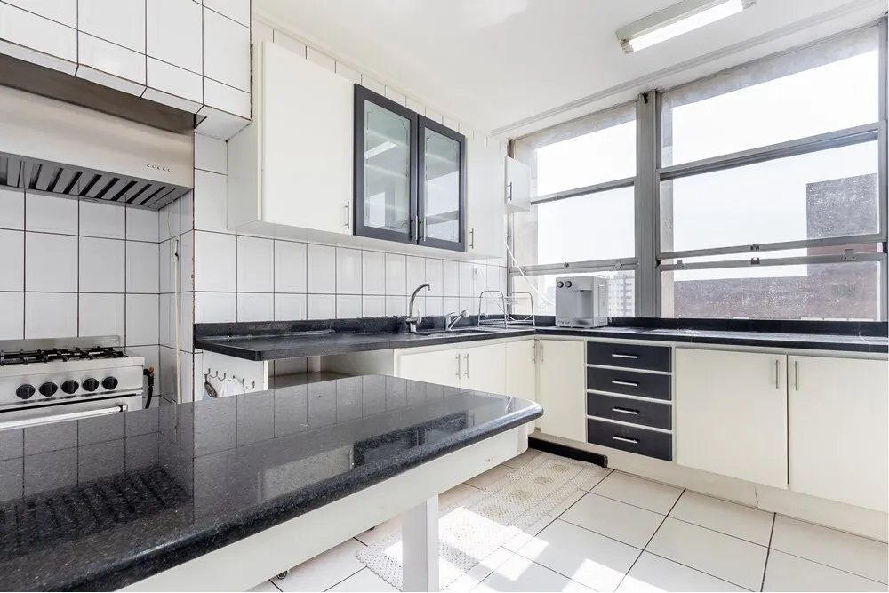 HAC 355 Apto 601081056-31 - REMAX Lepex Exclusividades