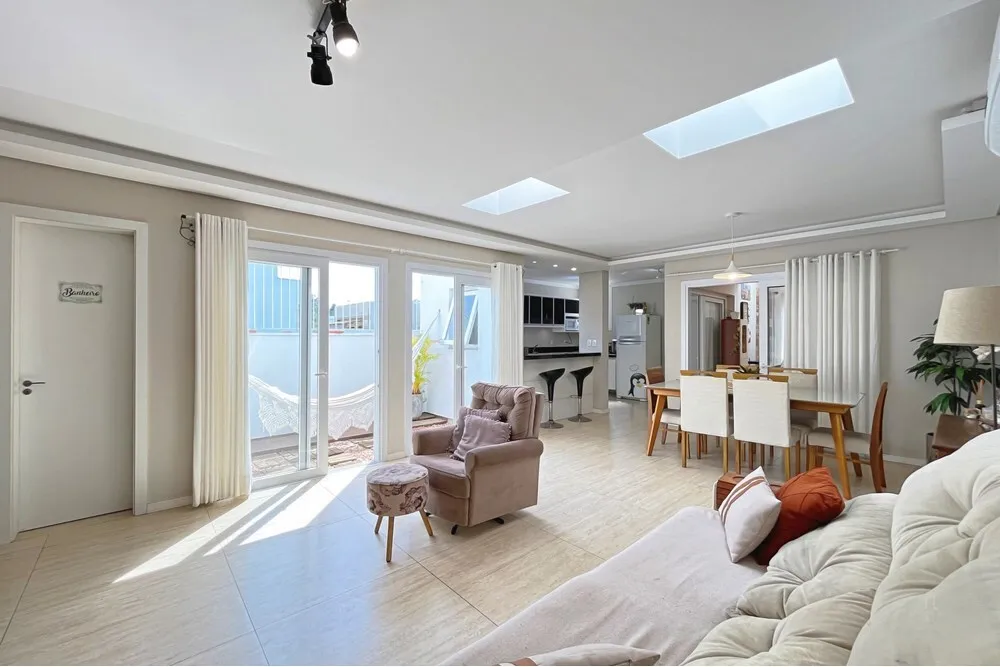 HJV 135 Casa 610191034-114 - REMAX Casa Sul Exclusividades