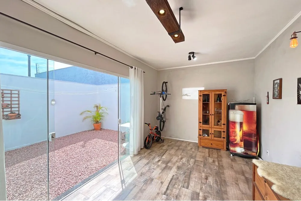 HJV 135 Casa 610191034-114 - REMAX Casa Sul Exclusividades