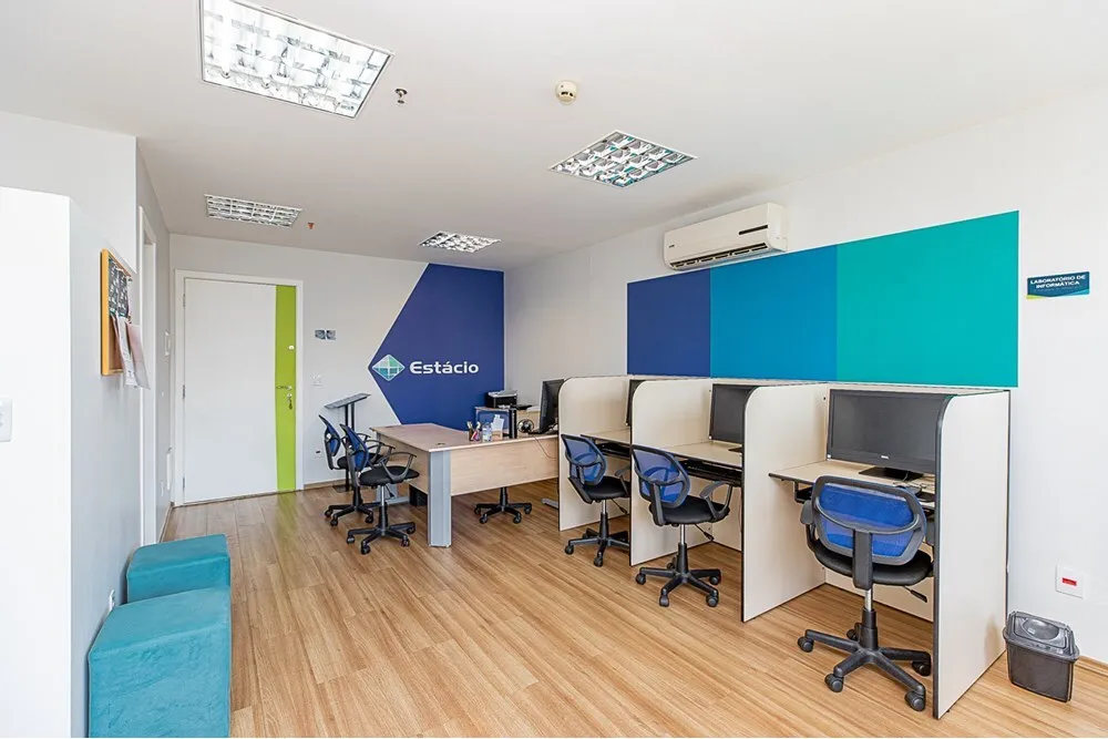 VAAG 172 Sala 601131051-24 - REMAX Ares Exclusividades
