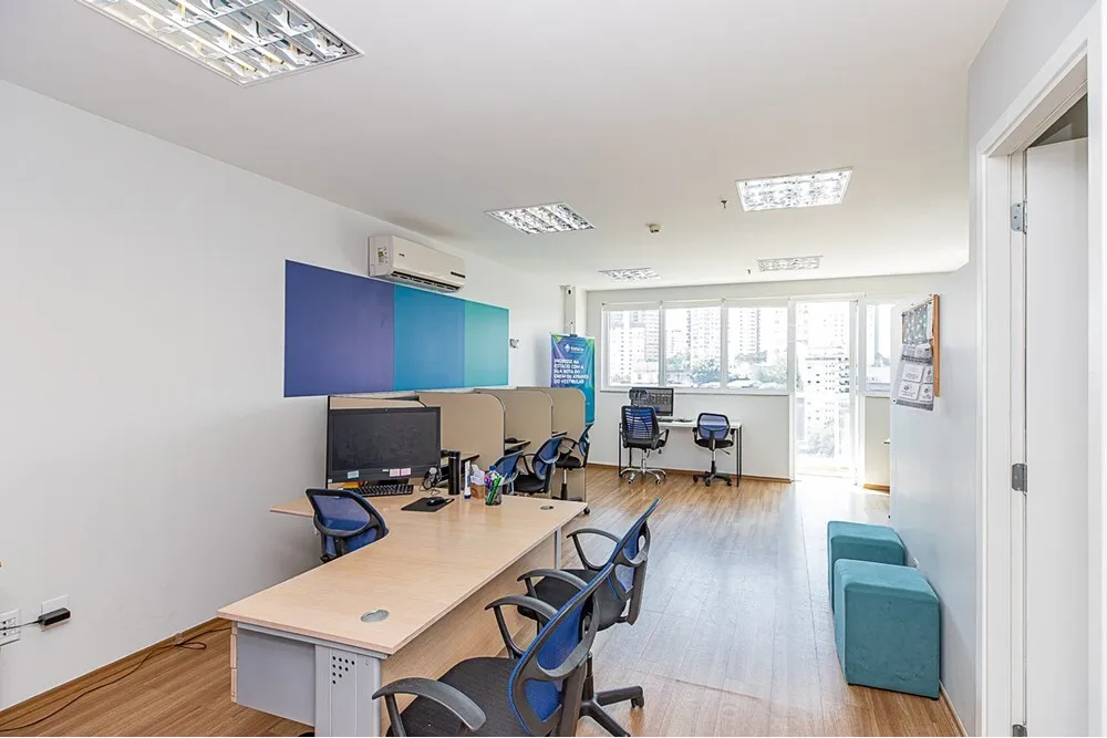VAAG 172 Sala 601131051-24 - REMAX Ares Exclusividades