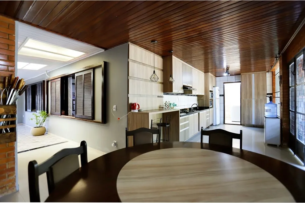 RBCLP 75 Casa 612531048-8 - Remax MC3 Exclusividades