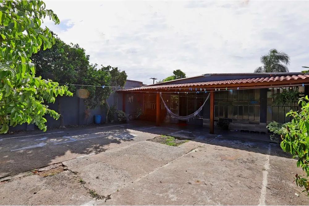 RBCLP 75 Casa 612531048-8 - Remax MC3 Exclusividades
