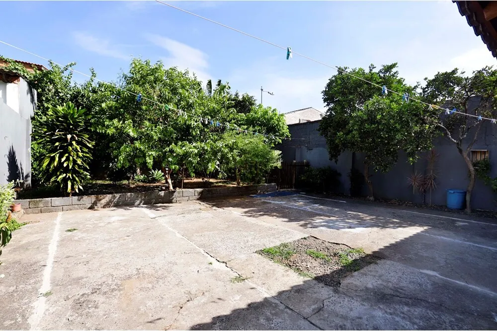 RBCLP 75 Casa 612531048-8 - Remax MC3 Exclusividades