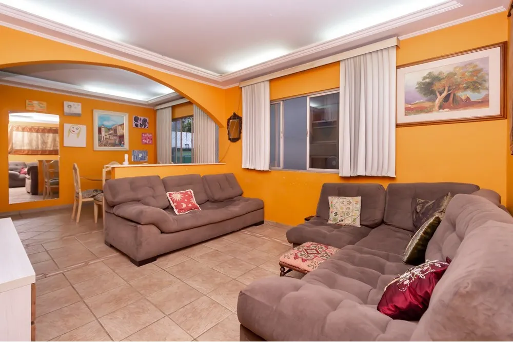 CCI 282 Apto 601721006-78 - REMAX Front Exclusividades