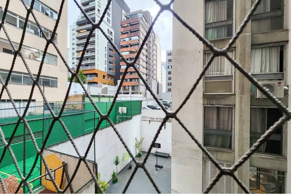 CCI 282 Apto 601721006-78 - REMAX Front Exclusividades